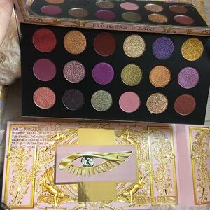 New Pat McGrath MTHRSHP MEGA: Celestial Odyssey Eye Shadow Palette